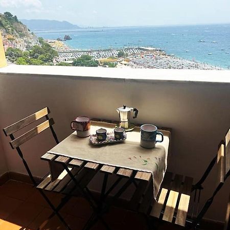 Casa Lucia Amalfi Coast Lägenhet Vietri Exteriör bild